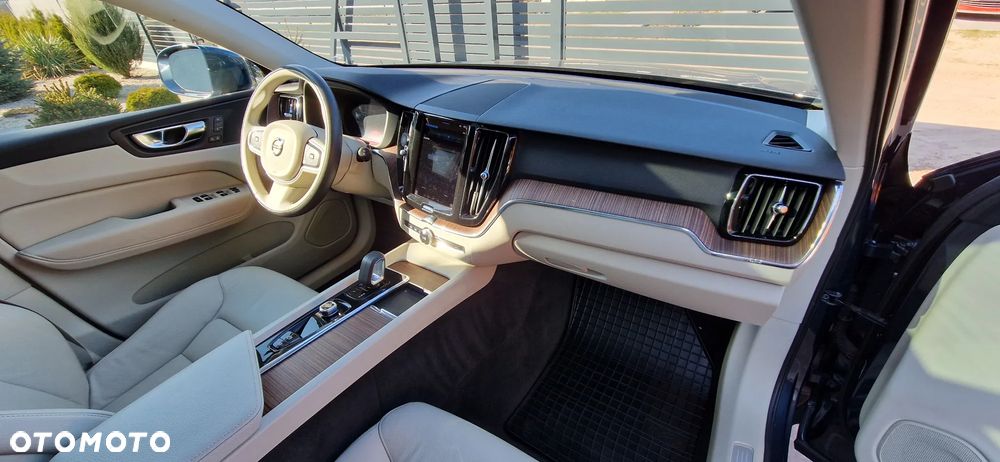 Volvo XC 60 B5 B Geartronic Momentum Pro - 10