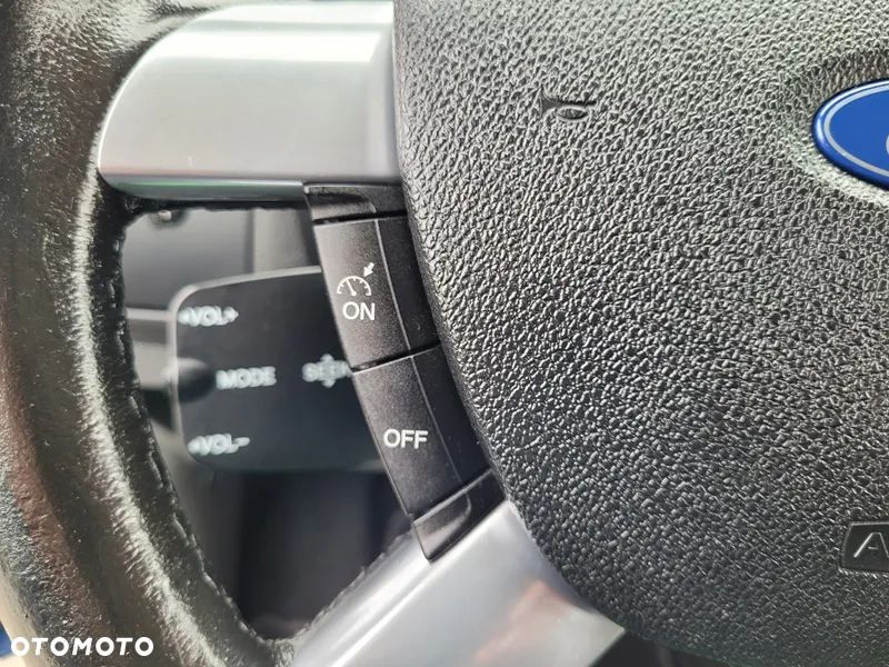 Ford Focus 1.6 16V Ambiente - 24