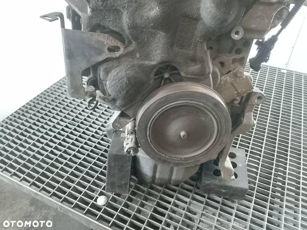 SILNIK FORD FIESTA MK7 AV2Q6007AA 1.4 TDCI - 8