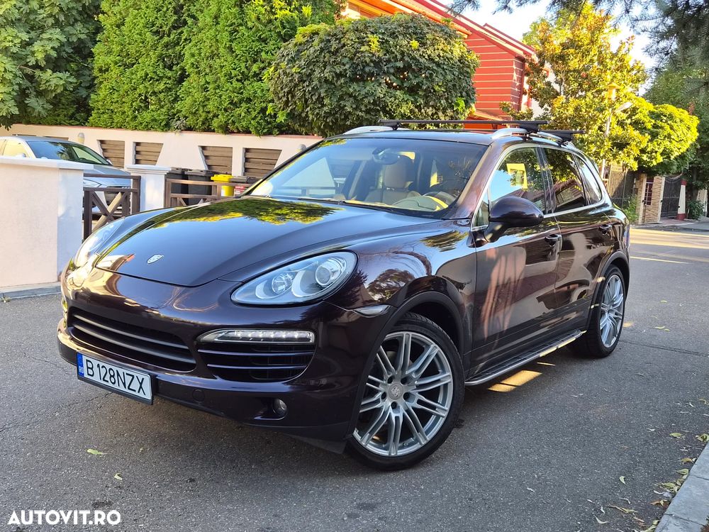 Porsche Cayenne 3.0 L V6 - 1
