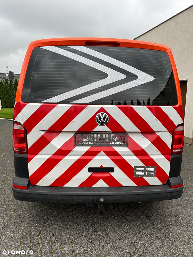 Volkswagen Transporter - 9