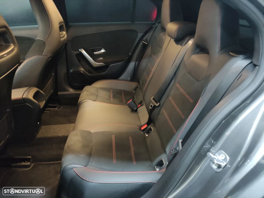 Mercedes-Benz A 250 e - 13