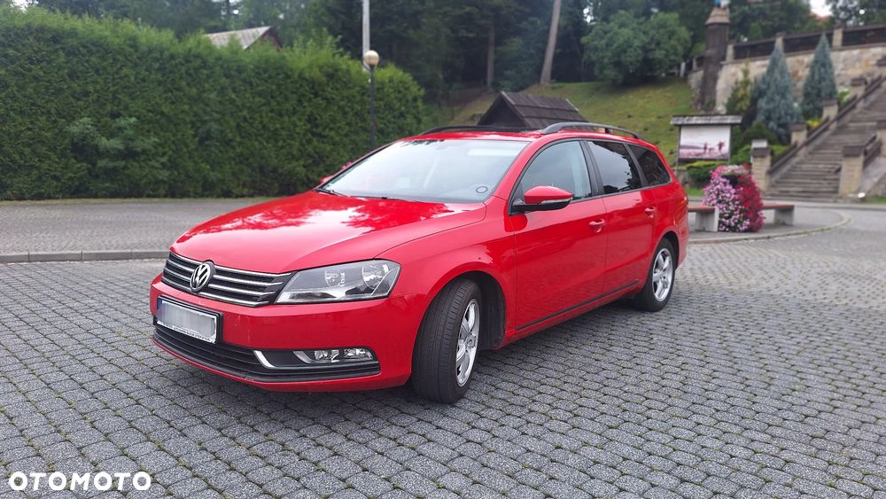 Volkswagen Passat 1.6 TDI Comfortline - 1