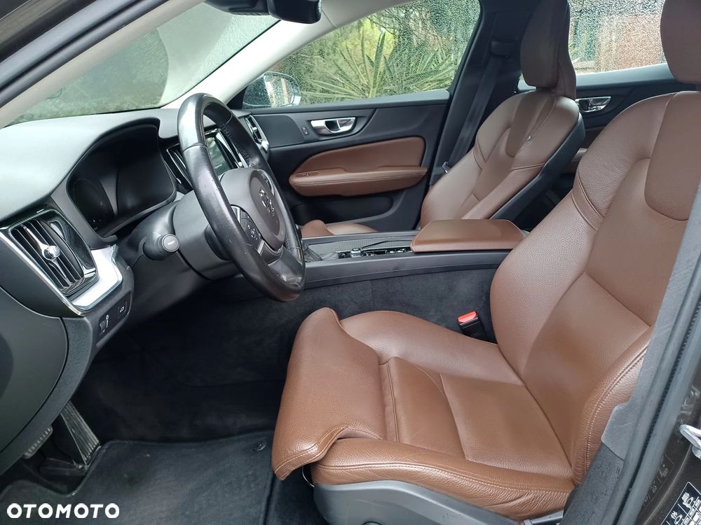 Volvo V60 D4 Geartronic - 8