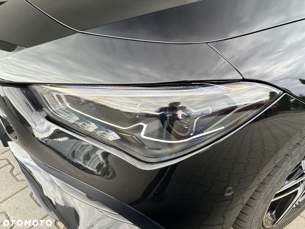 Mercedes-Benz CLA 200 AMG Line 7G-DCT - 25