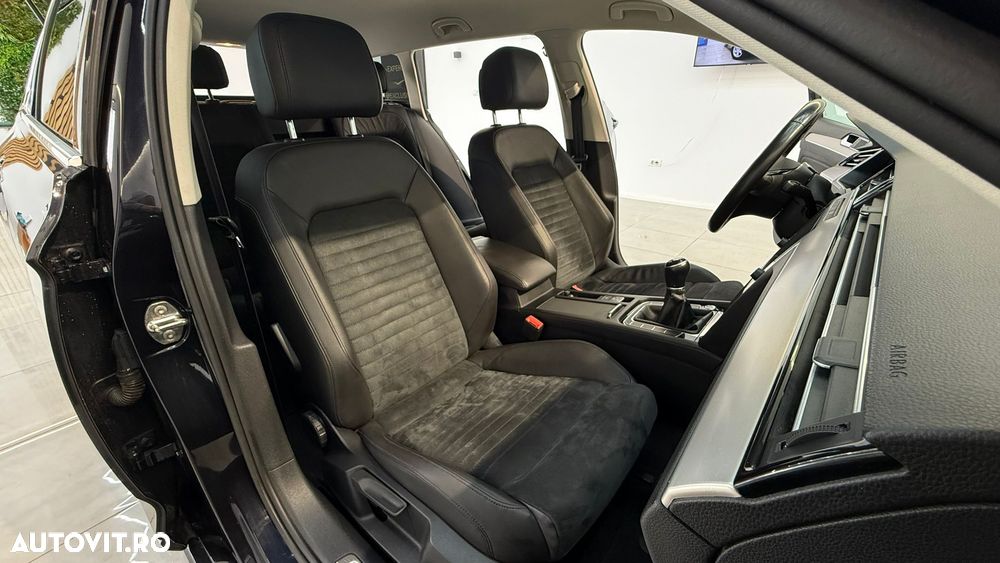 Volkswagen Passat 1.4 TSI ACT Comfortline - 18