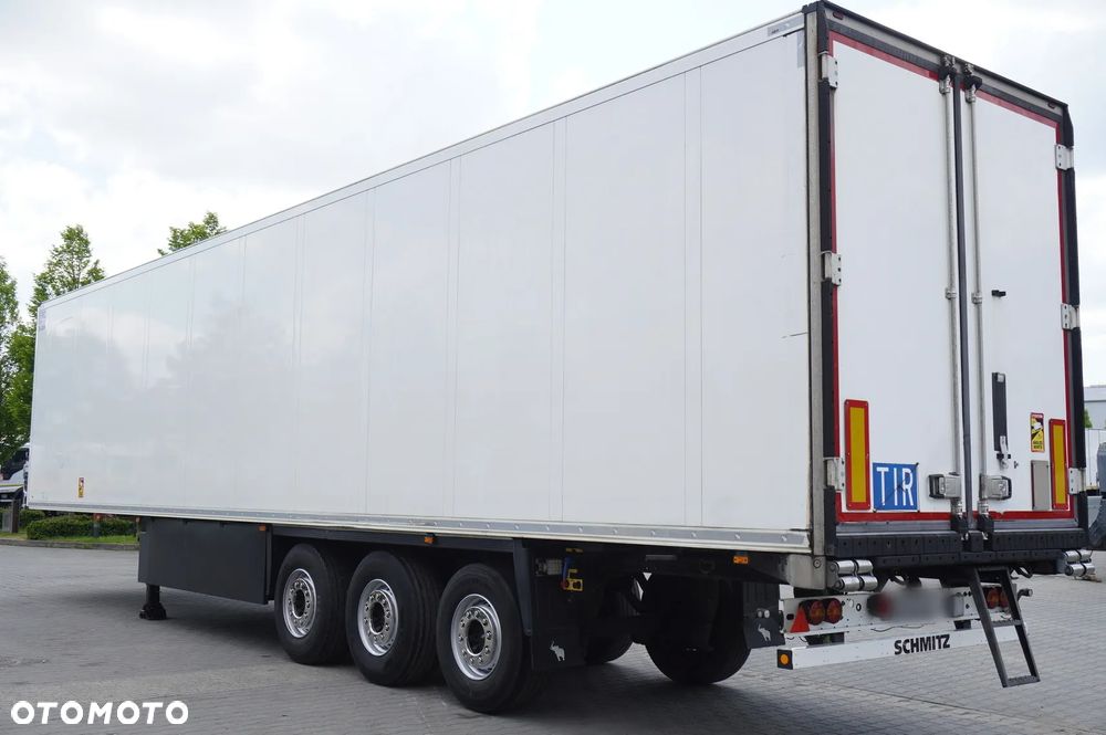 Schmitz Cargobull Naczepa chłodnicza Schmitz / Carrier Vector 1550 - 7