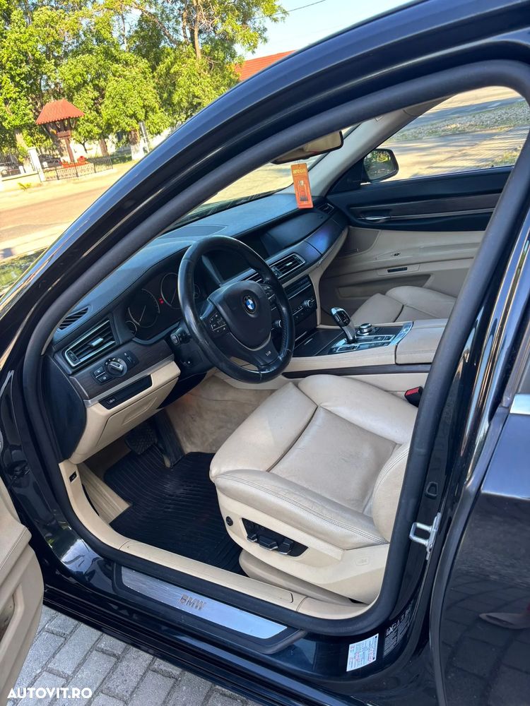 BMW Seria 7 740d xDrive Aut. - 6