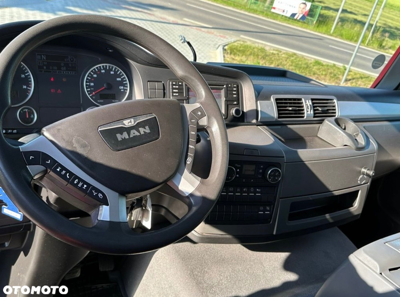 MAN TGM 15.290 / FIRANKA / AUTOMAT / CAŁY NA PODUSZKACH / 21 EUROPALET / 8.5 M DŁUGOŚCI / EURO 6 - 24