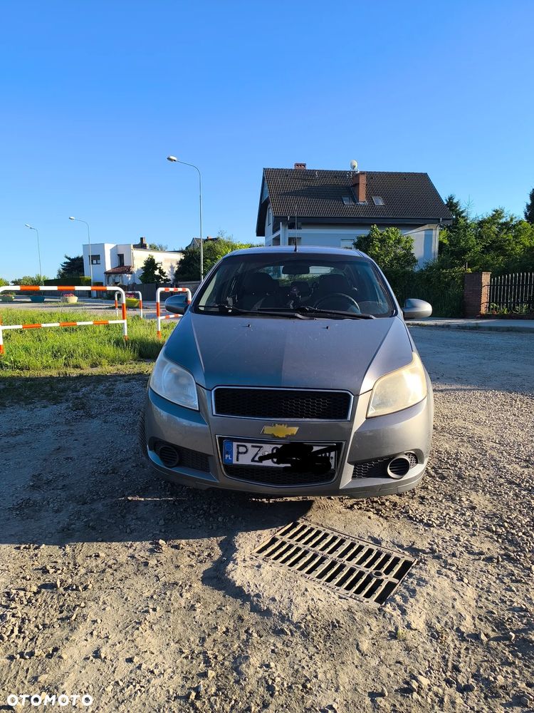 Chevrolet Aveo - 2