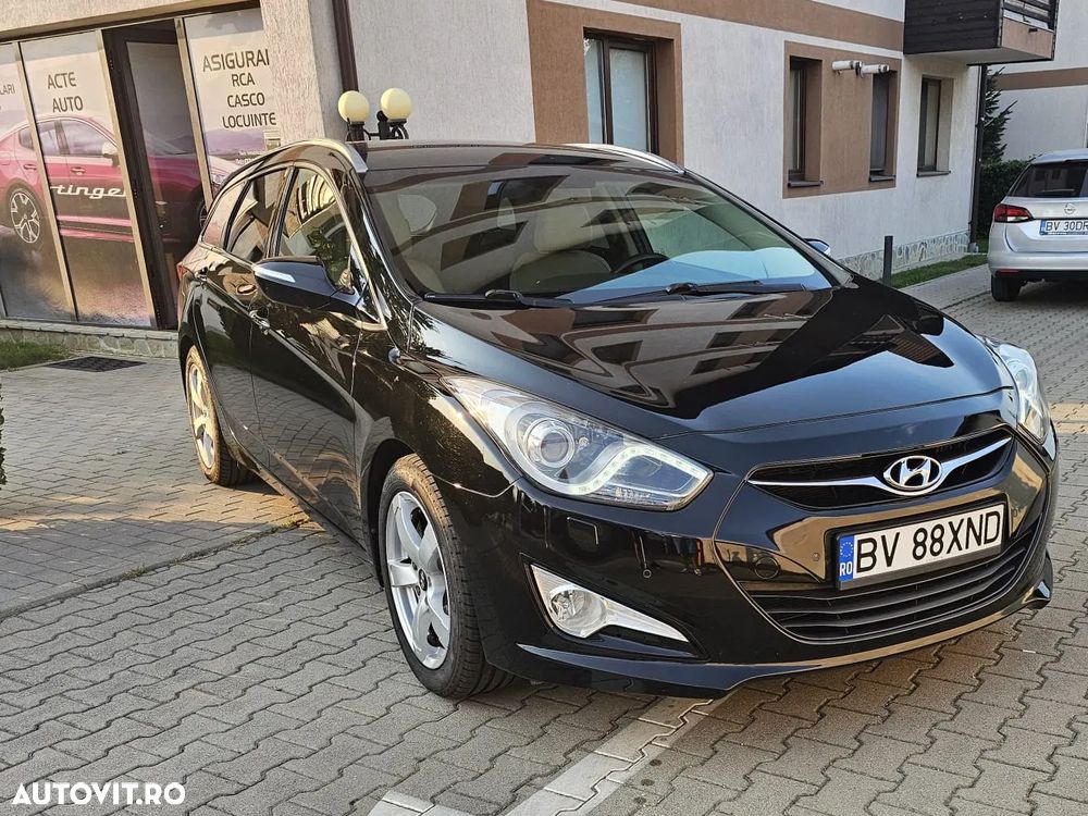 Hyundai i40 i40cw 1.7 CRDi Automatik Premium - 1
