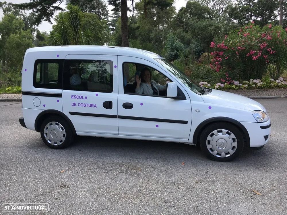 Opel Combo 1.3 CDTi - 1