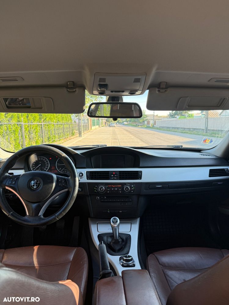 BMW Seria 3 318d - 8