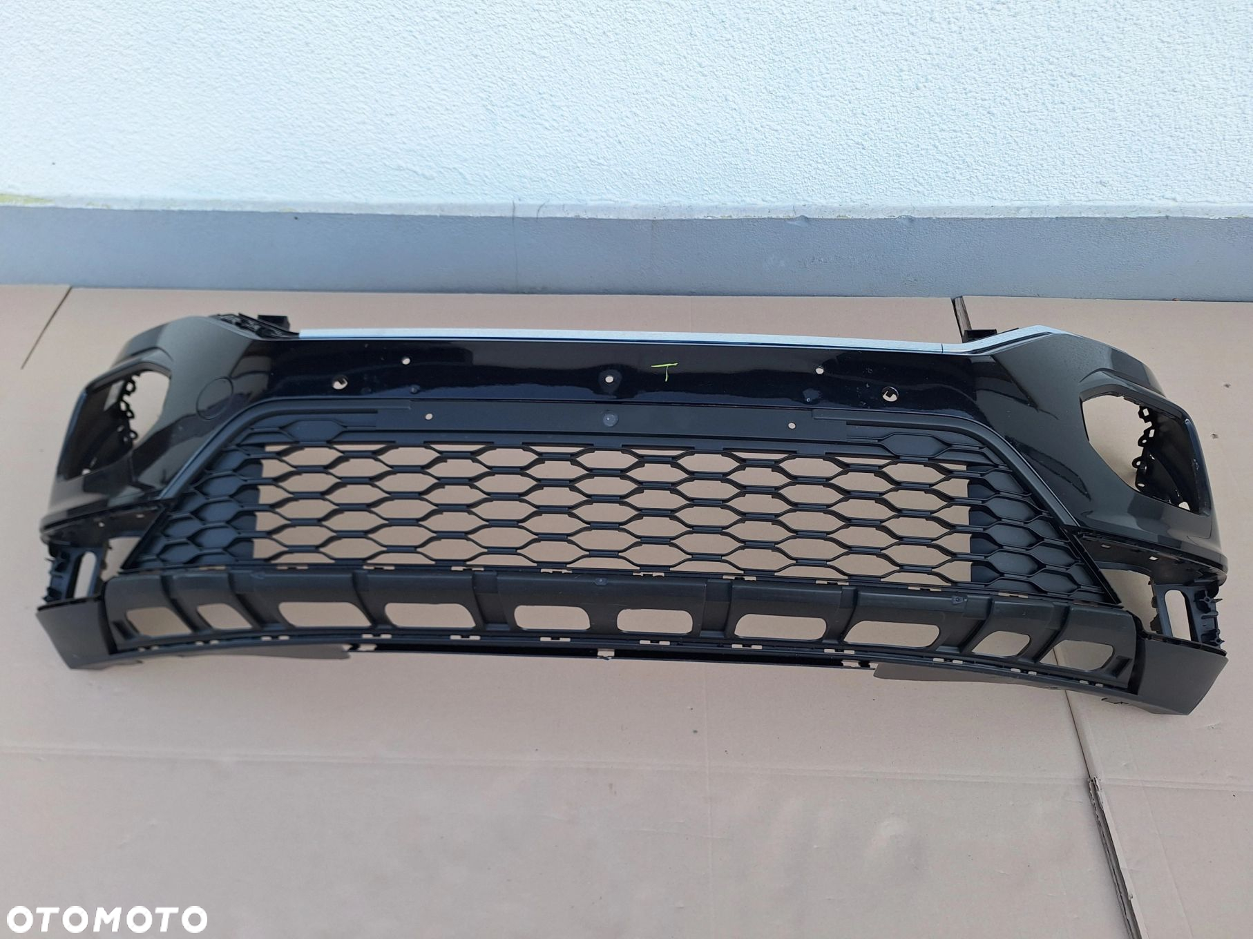 VW T-ROC T ROC 17-20r 2GA KOLOR LC9X ZDERZAK PRZÓD PRZEDNI ORYG. 2GA807221J WYSYŁKA 24H - 7