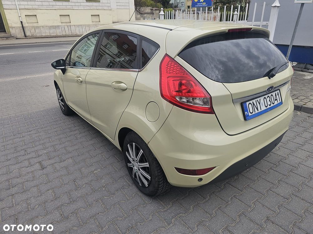 Ford Fiesta 1.4 Titanium - 6