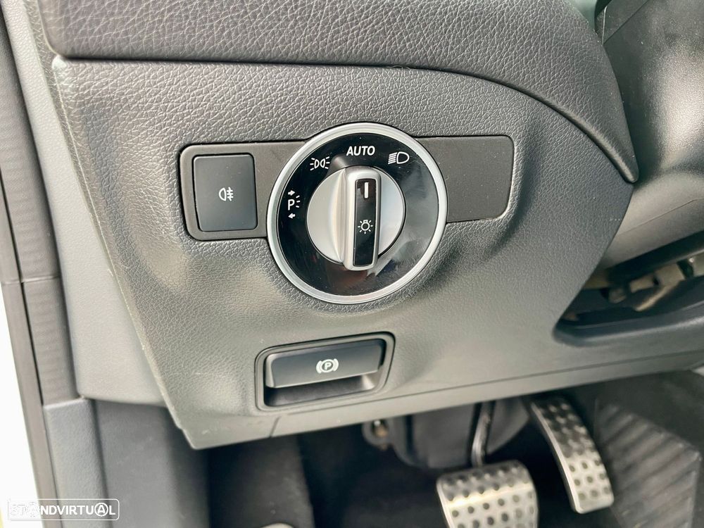 Mercedes-Benz CLA 200 - 23