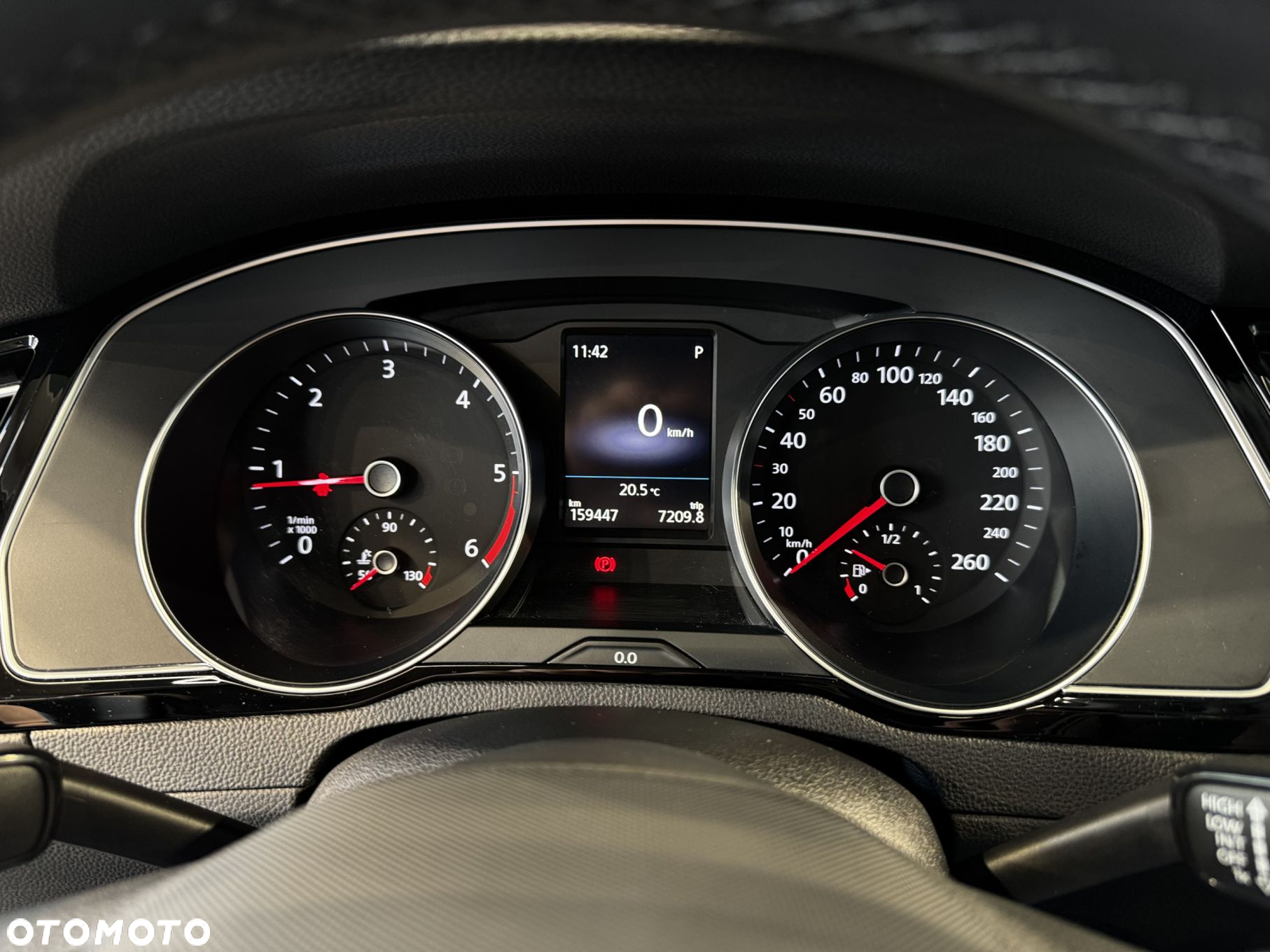 Volkswagen Passat - 18