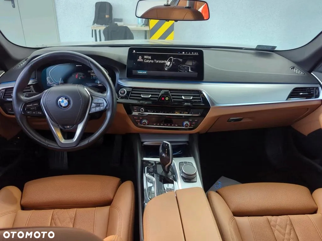 BMW Seria 5 ver-530e-xdrive-luxury-line - 7