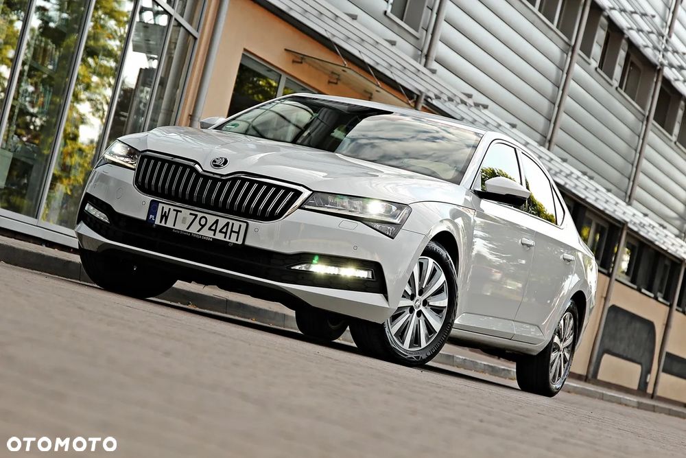 Skoda Superb 1.5 TSI Ambition DSG - 2
