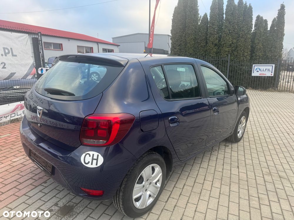 Dacia Sandero - 4