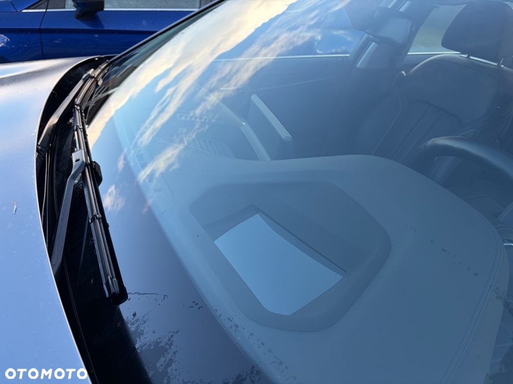 BMW Seria 5 530i GPF Luxury Line sport - 28