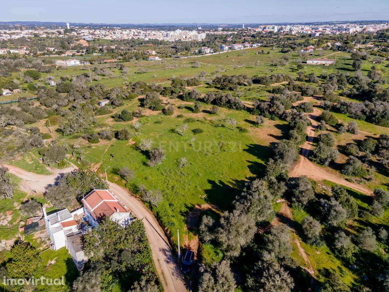 TERRENO COM RUÍNA COM VISTAS ESPETACULARES NOS MONTES DE ALVOR! - Grande imagem: 2/15