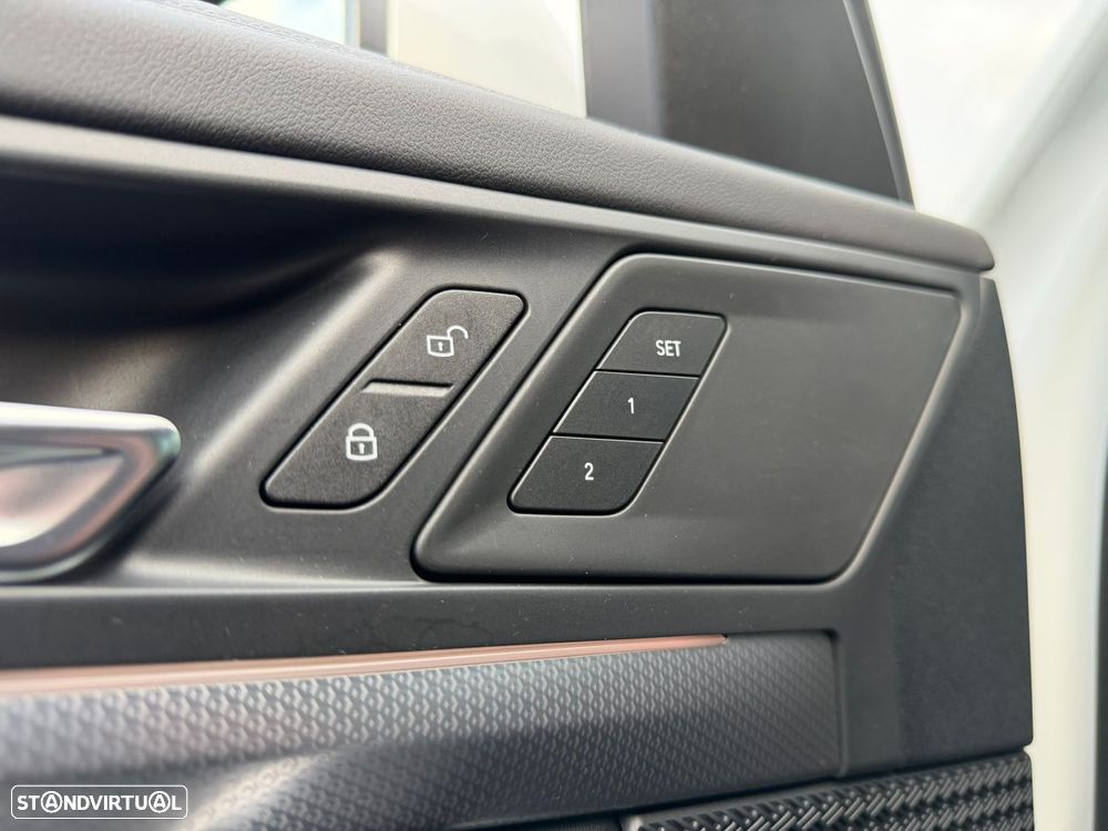 BMW X1 xDrive25e Pack Desportivo M - 19