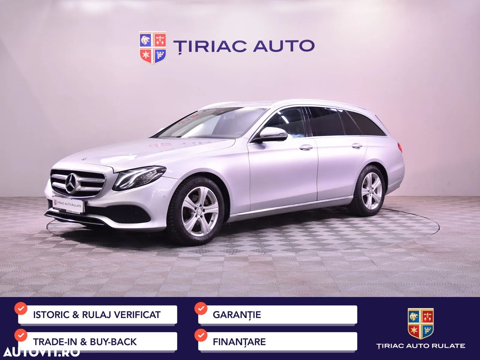 Mercedes-Benz E 220 d 4Matic T 9G-TRONIC - 1