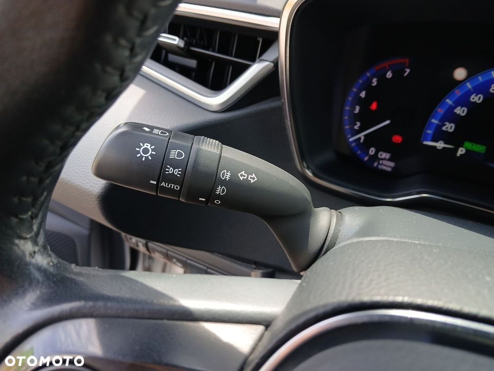 Toyota Corolla 1.8 Hybrid Comfort - 27