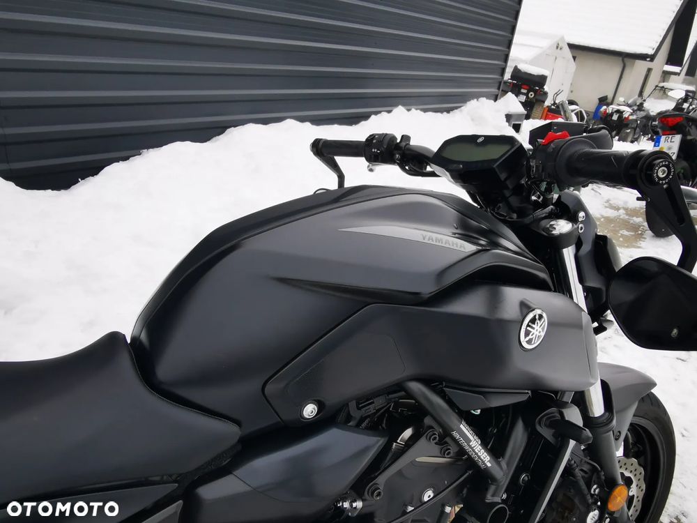 Yamaha MT - 10