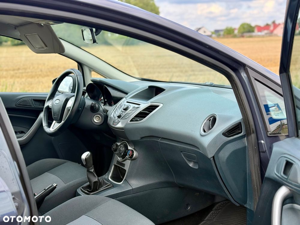 Ford Fiesta 1.25 Celebration - 15