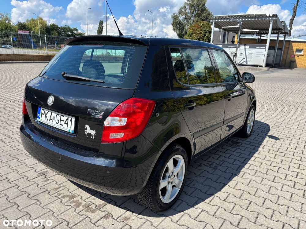 Skoda Fabia 1.6 16V Style - 4