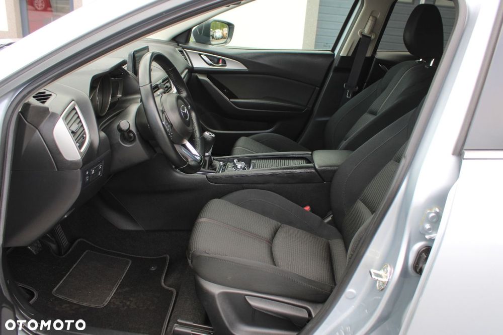 Mazda 3 - 17