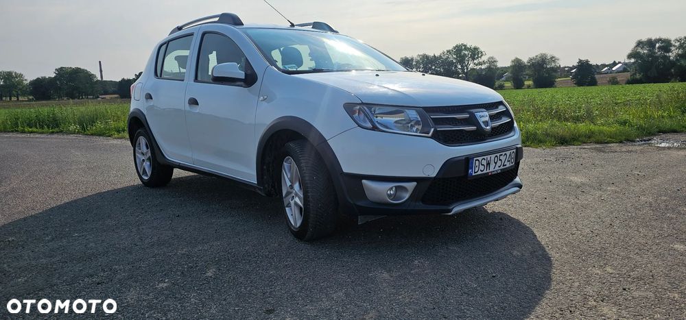 Dacia Sandero - 4