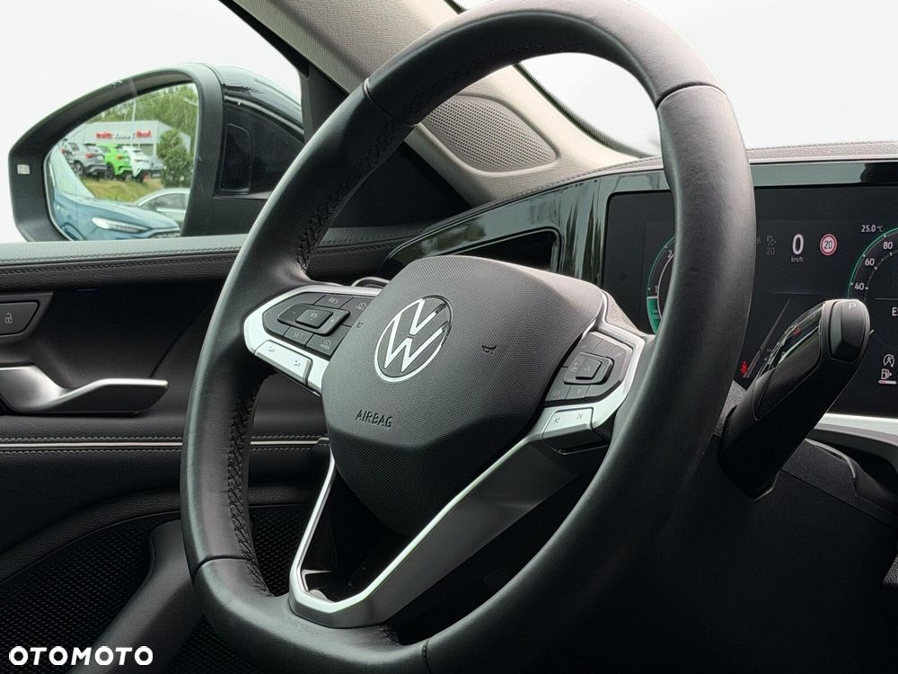 Volkswagen Passat Variant 2.0 TDI EVO Elegance DSG - 17