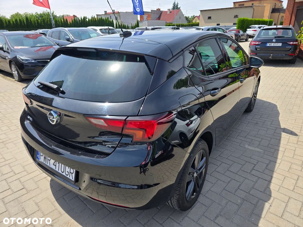 Opel Astra - 4