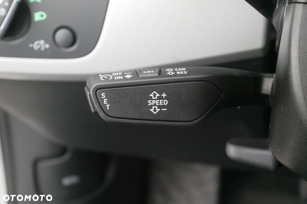 Audi A4 Limousine - 24