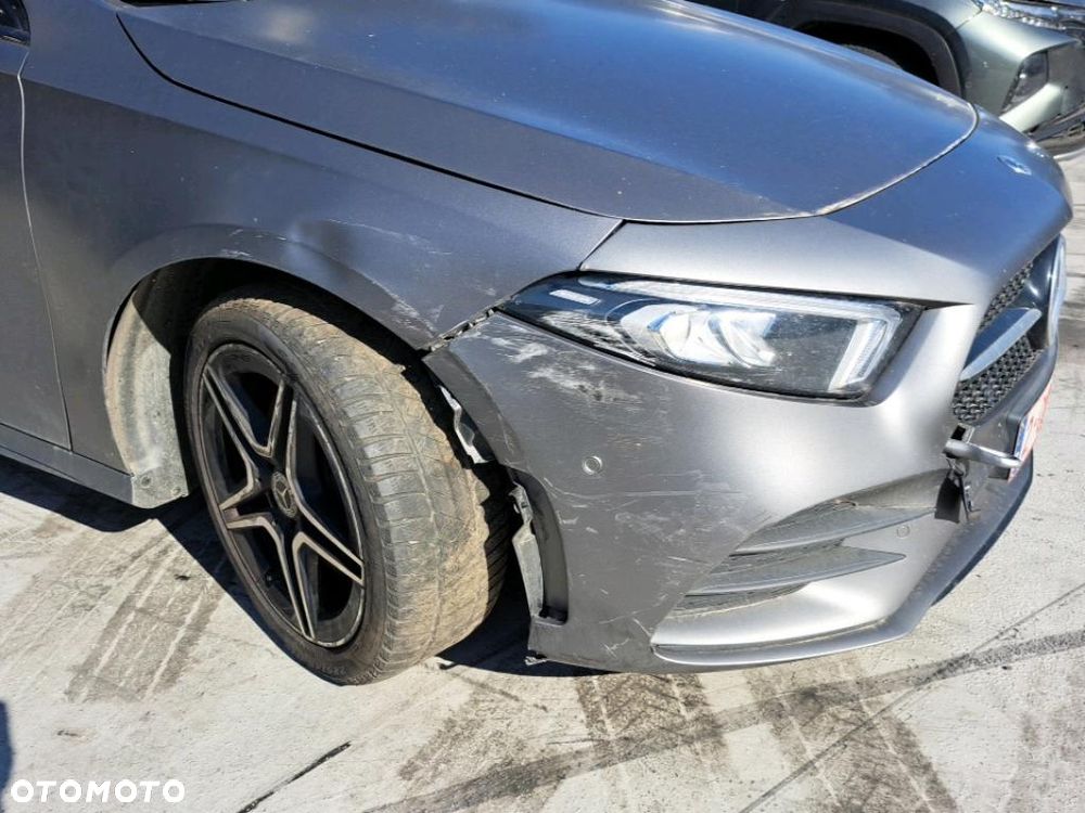 Mercedes-Benz Klasa A 250 e PHEV AMG Line 8G-DCT - 7