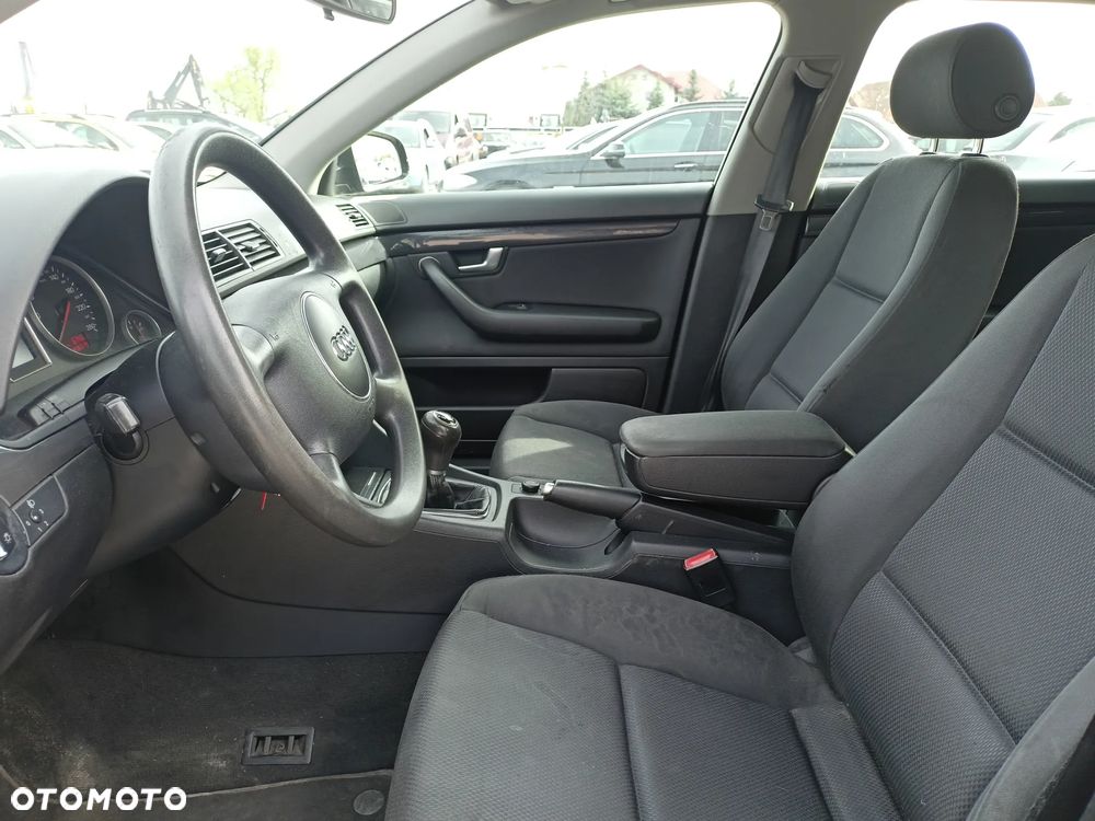 Audi A4 Avant 1.9 TDI - 8