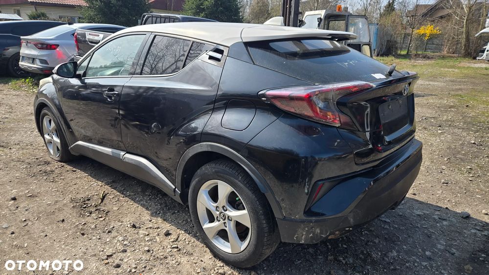 Toyota C-HR Style Selection - 4