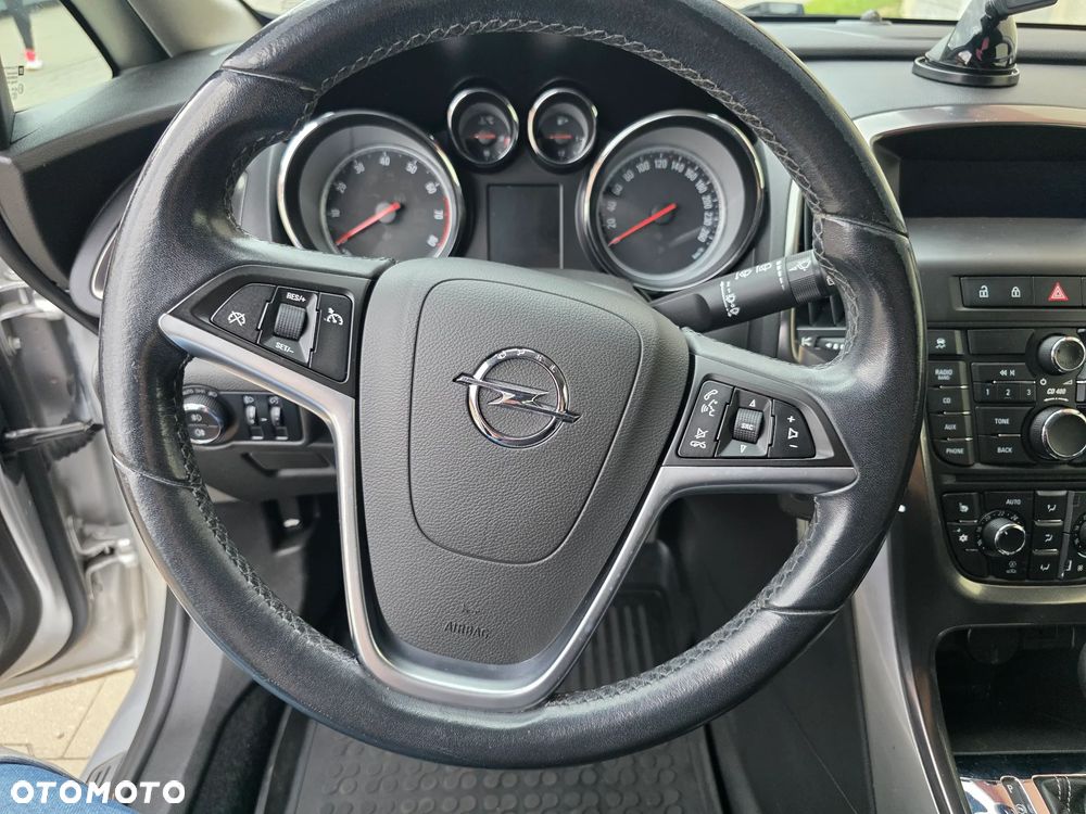Opel Astra 1.6 Cosmo - 25