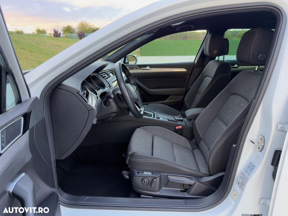 Volkswagen Passat 2.0 TDI DSG Business - 32