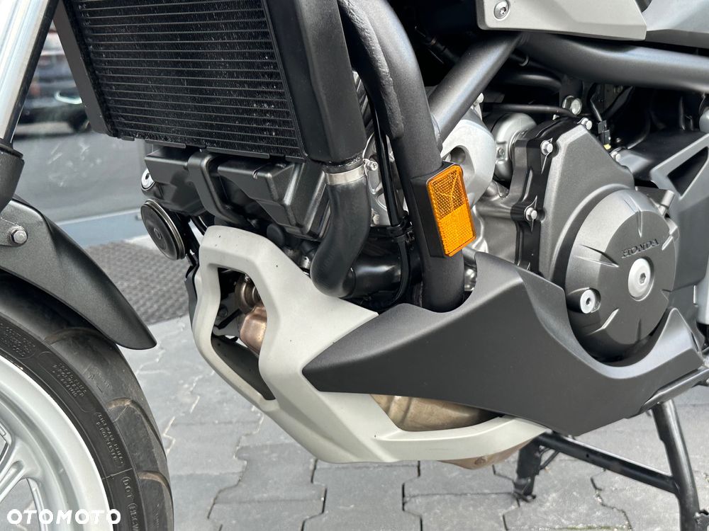 Honda NC - 38