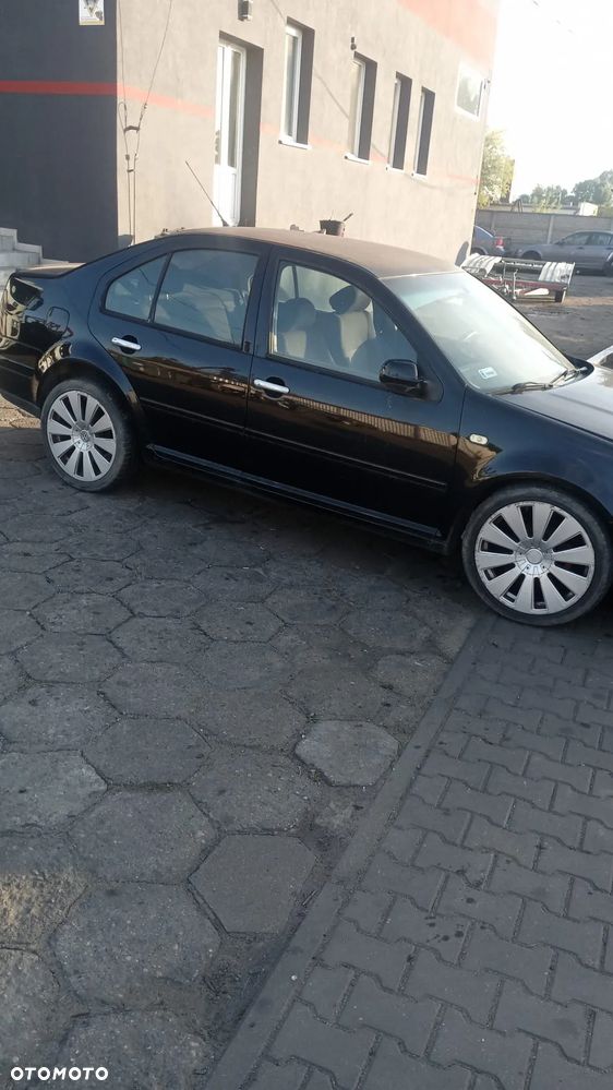 Silnik 1.6 AKL kompletny Bora Golf - 2