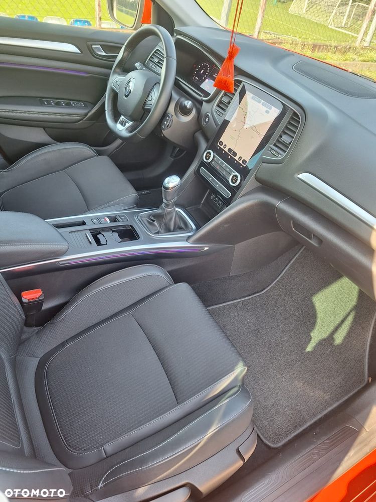 Renault Megane 1.5 Blue dCi Intens - 21