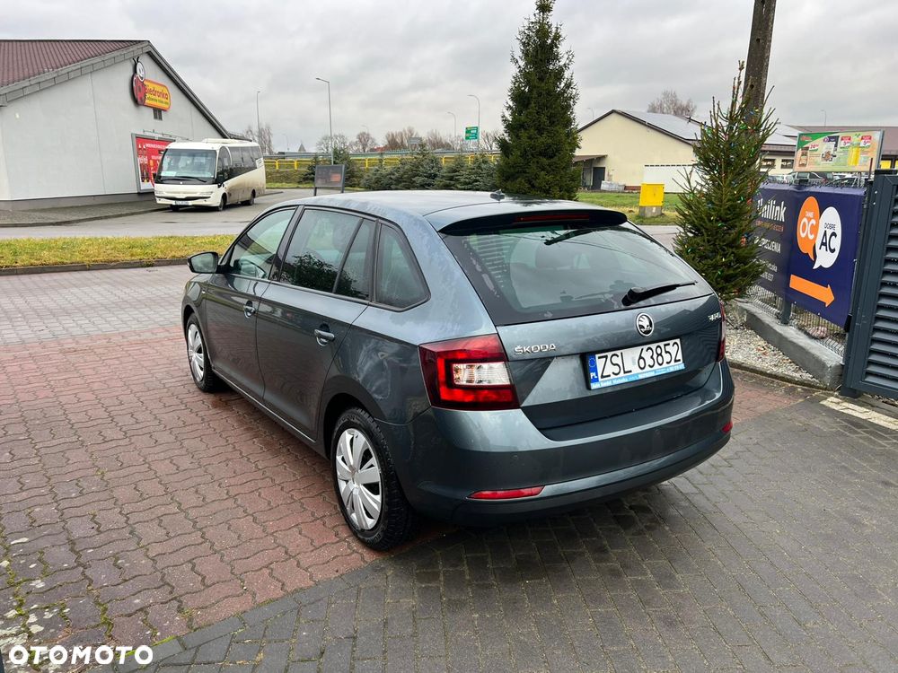Skoda RAPID 1.4 TSI DSG Clever - 7