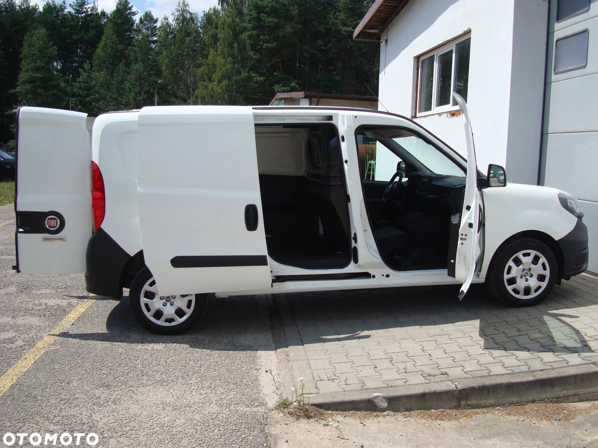Fiat DOBLO Cargo Van Maxi LONG_L2 H1_1.6 MJET (105 KM)_SX_3-osob._2021 r._EURO 6_F.Vat 23%_Serwis ASO_BEZWYPADKOWY 100%_Zadbany_Salon PL - 32