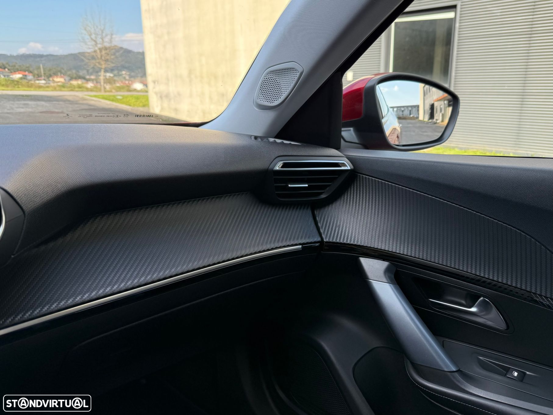 Peugeot 2008 PureTech 130 Stop&Start Allure - 16
