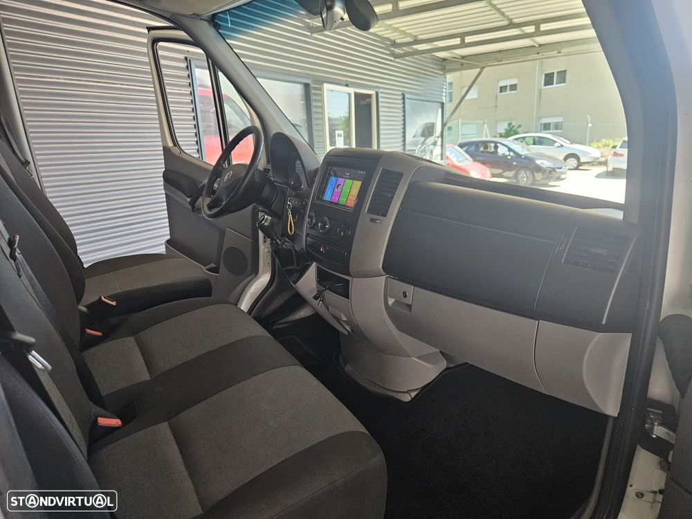 VW CRAFTER 2.0 TDi 140 CV - 20