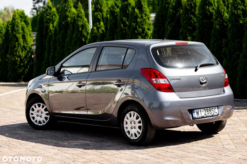 Hyundai i20 1.2 Style EU5 - 11